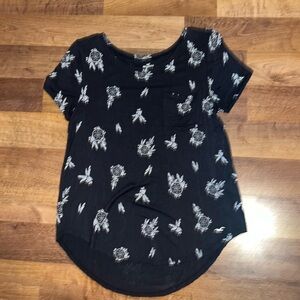Hollister Black Floral Short Sleeve Tee
